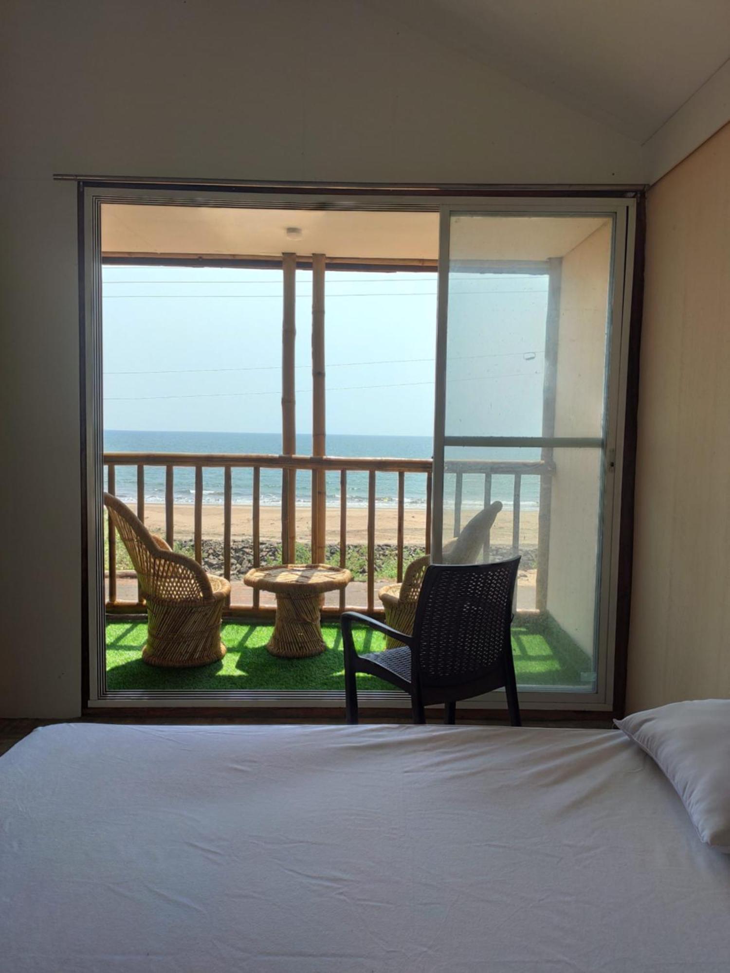 Chivarin Resorts Mālvan Habitación foto